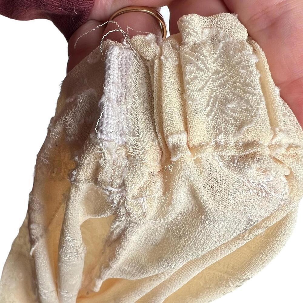 Vintage Cream Lace Two-Piece Skirt Set - Picture 8 of 9